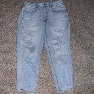 AEO mom jean